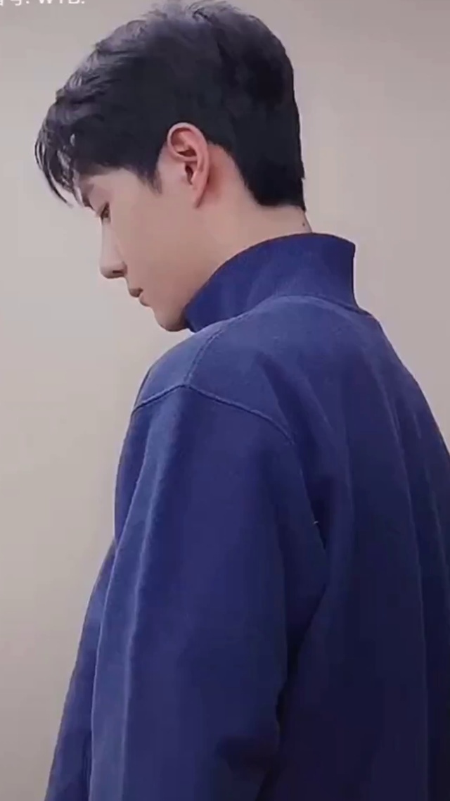 #王一博