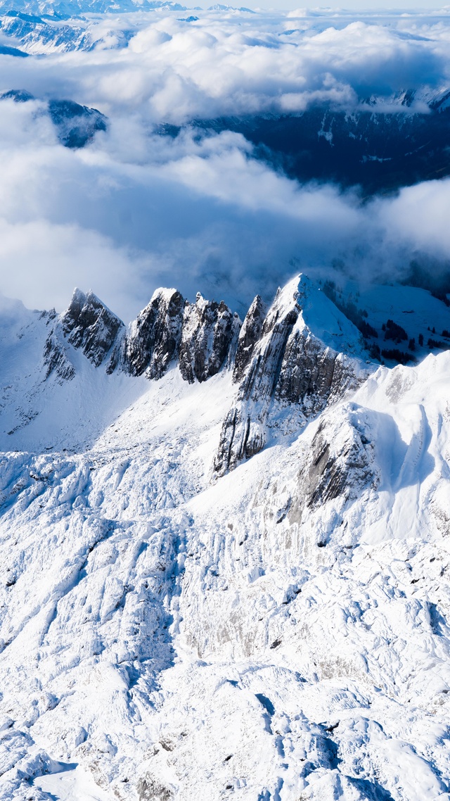 二次元微信背景图雨雪气候,山,自然景观,壮阔