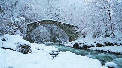 4K雪天小桥~