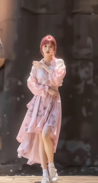 国风美女跳舞