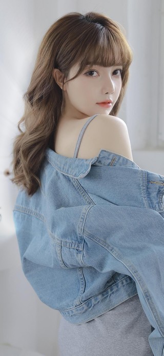 清纯可爱长发美女2