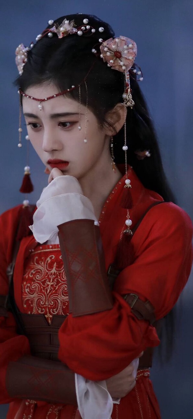鞠婧祎