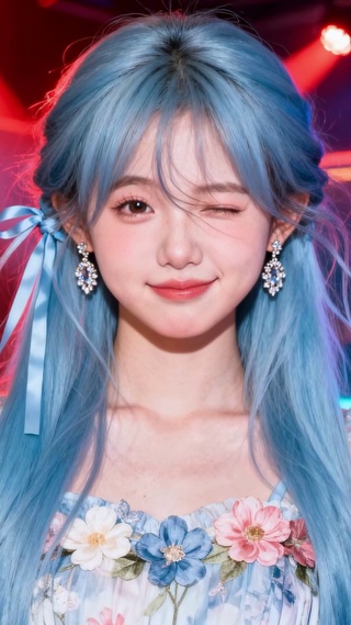 蓝发眨眼美少女