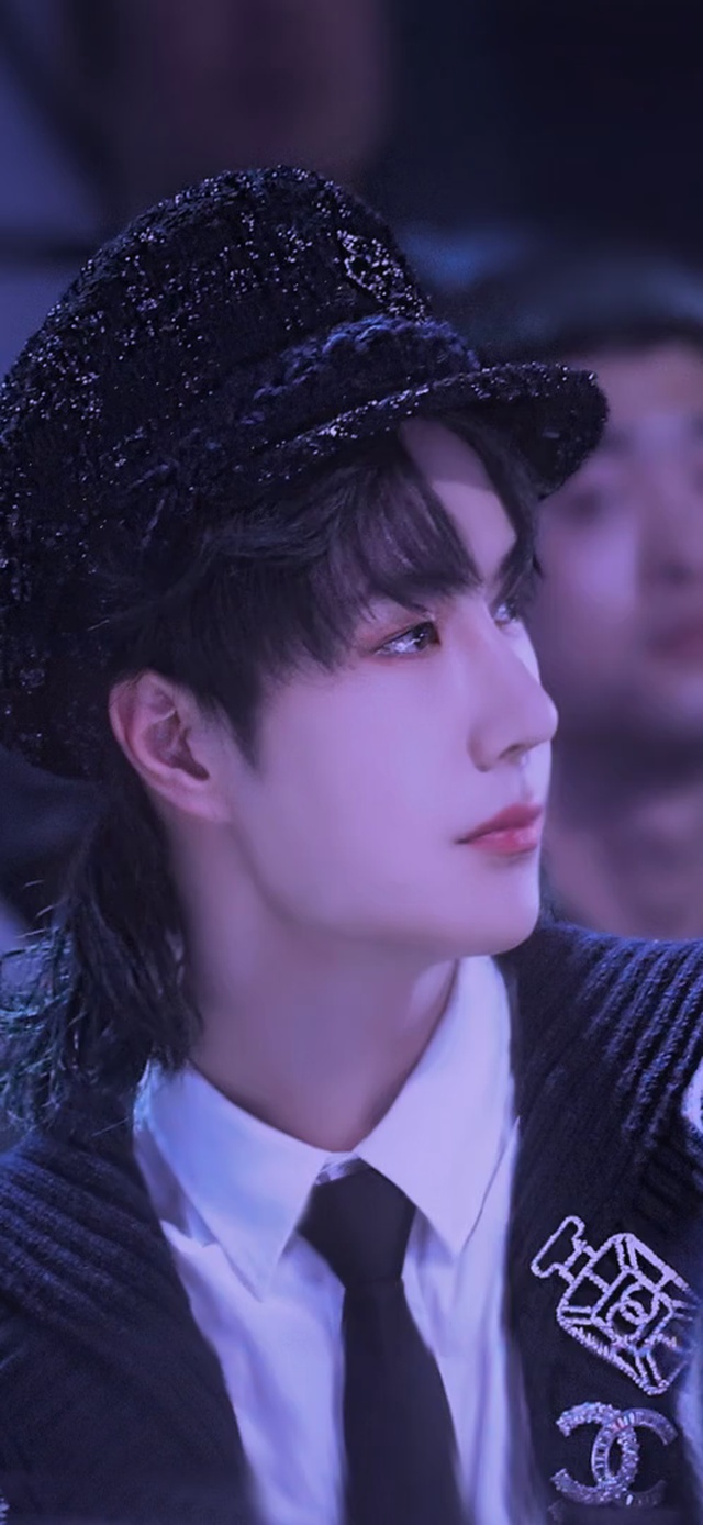 王一博 创造101导师造型2