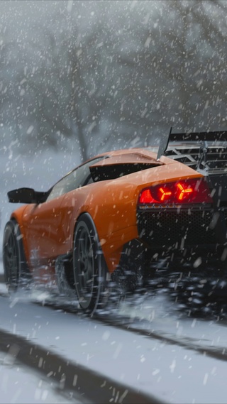 雪天跑车