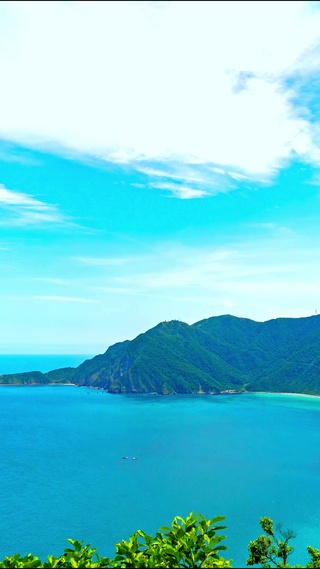 唯美蓝天白云大海4K