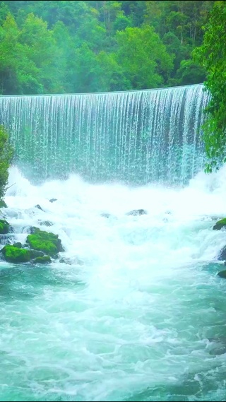 唯美治愈瀑布流水 4K