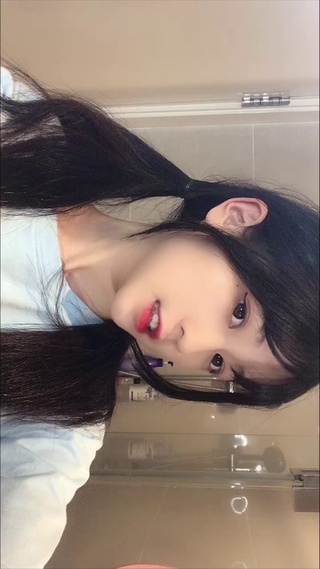 横屏女孩