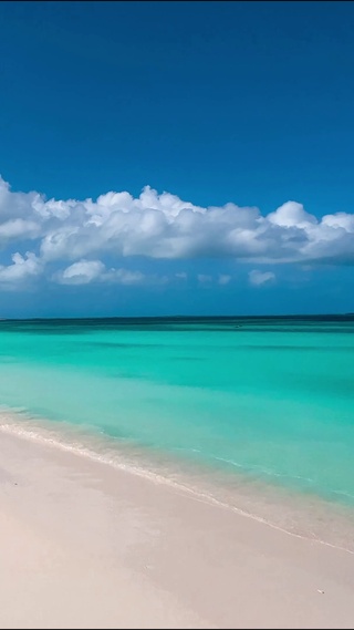 唯美沙滩海浪4K