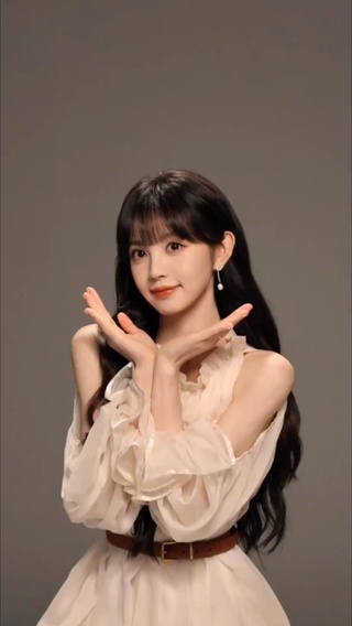美女
