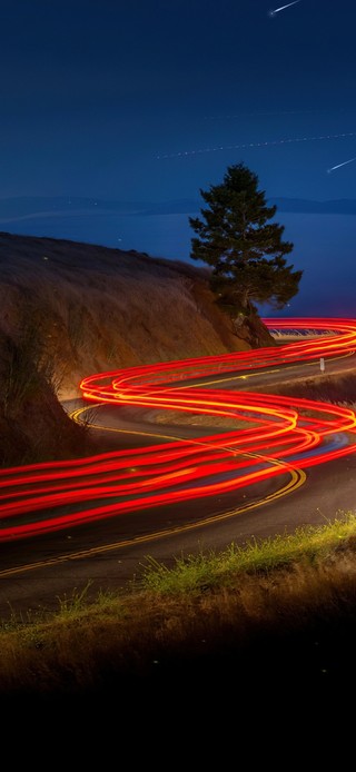 4K 唯美治愈夜晚的山崖边小路