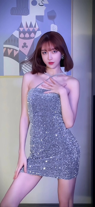 长腿气质美女
