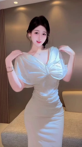 白衣少女