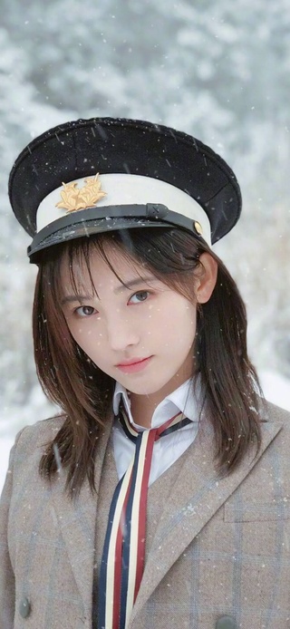 鞠婧祎