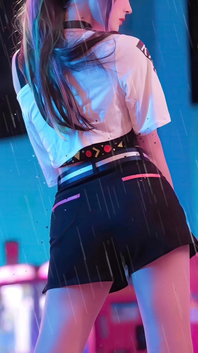 雨天美女姐姐
