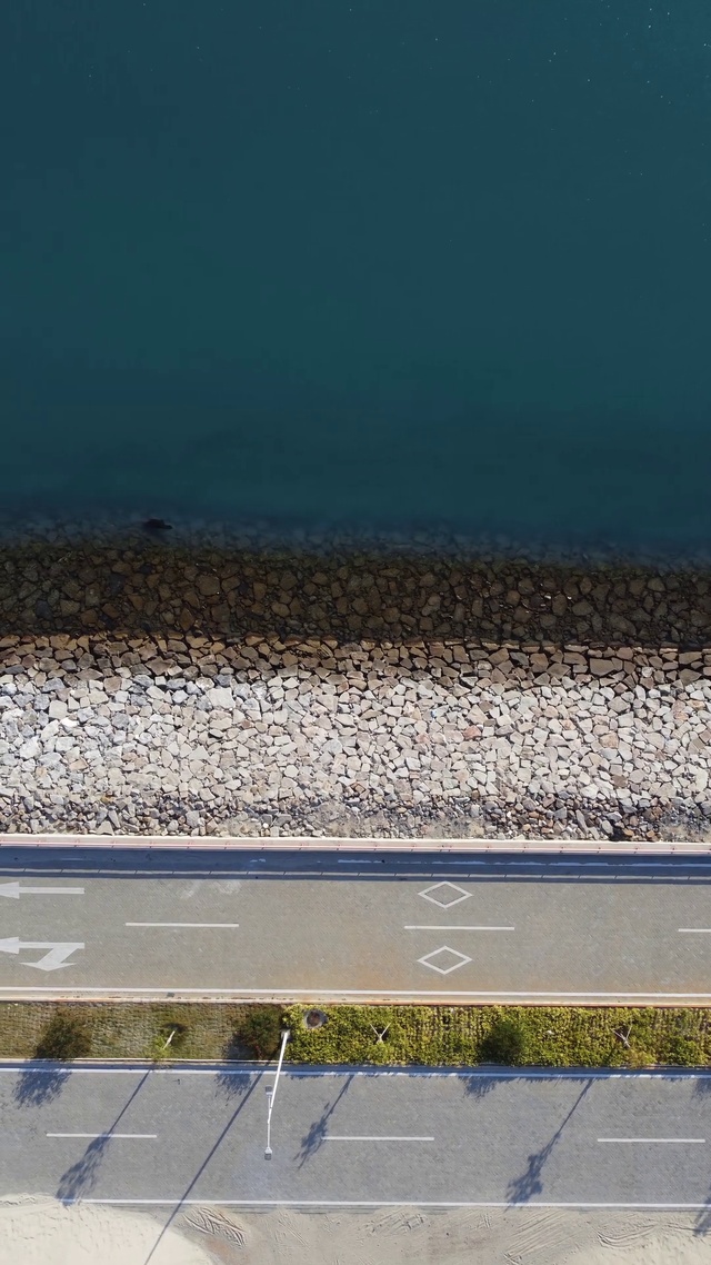 海边公路安静循环l