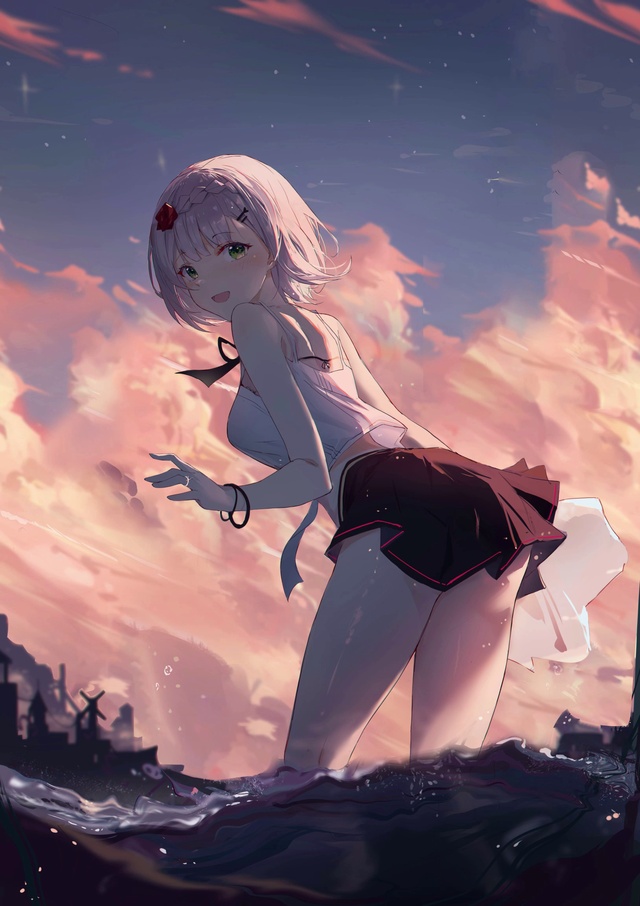 泳装女仆
原画师：鸦居