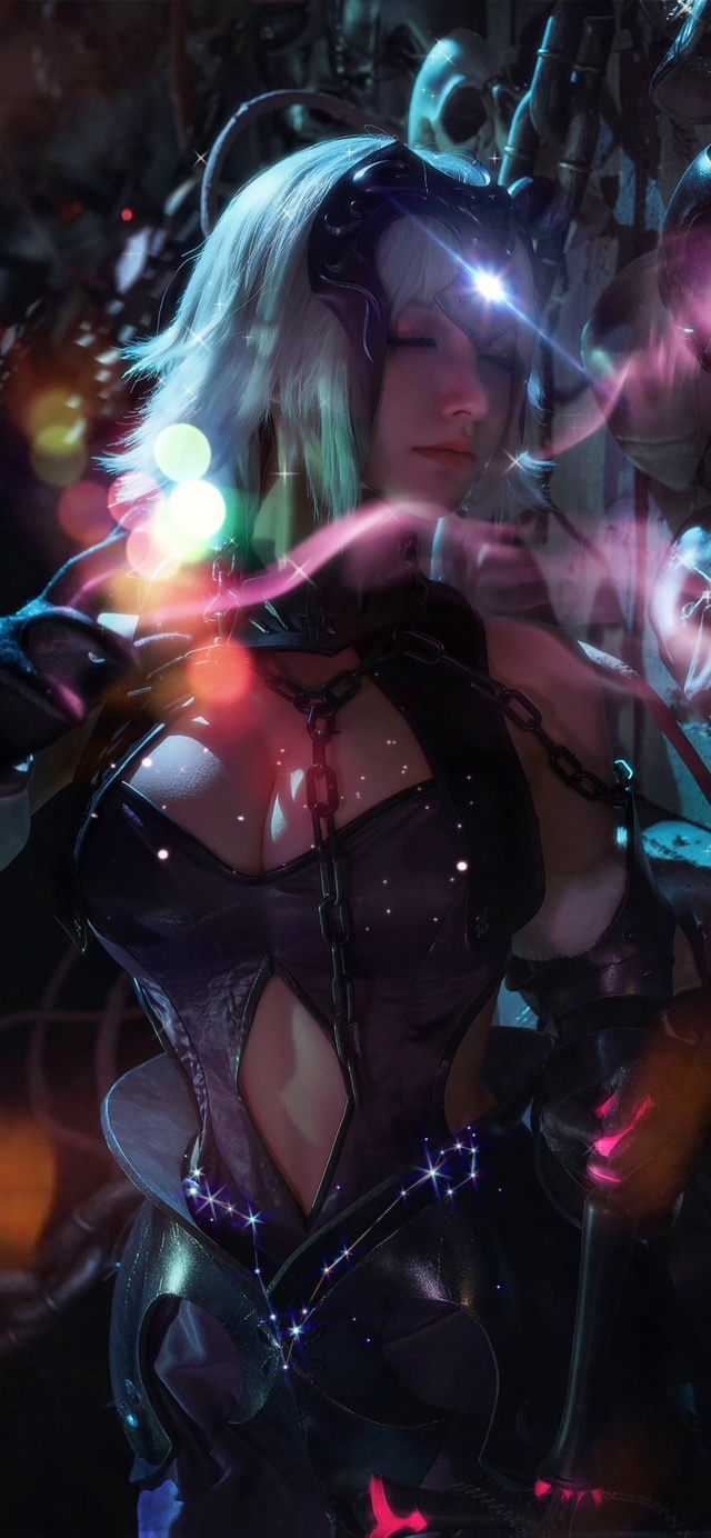 4k暗黑系白发性感女神高清cosplay