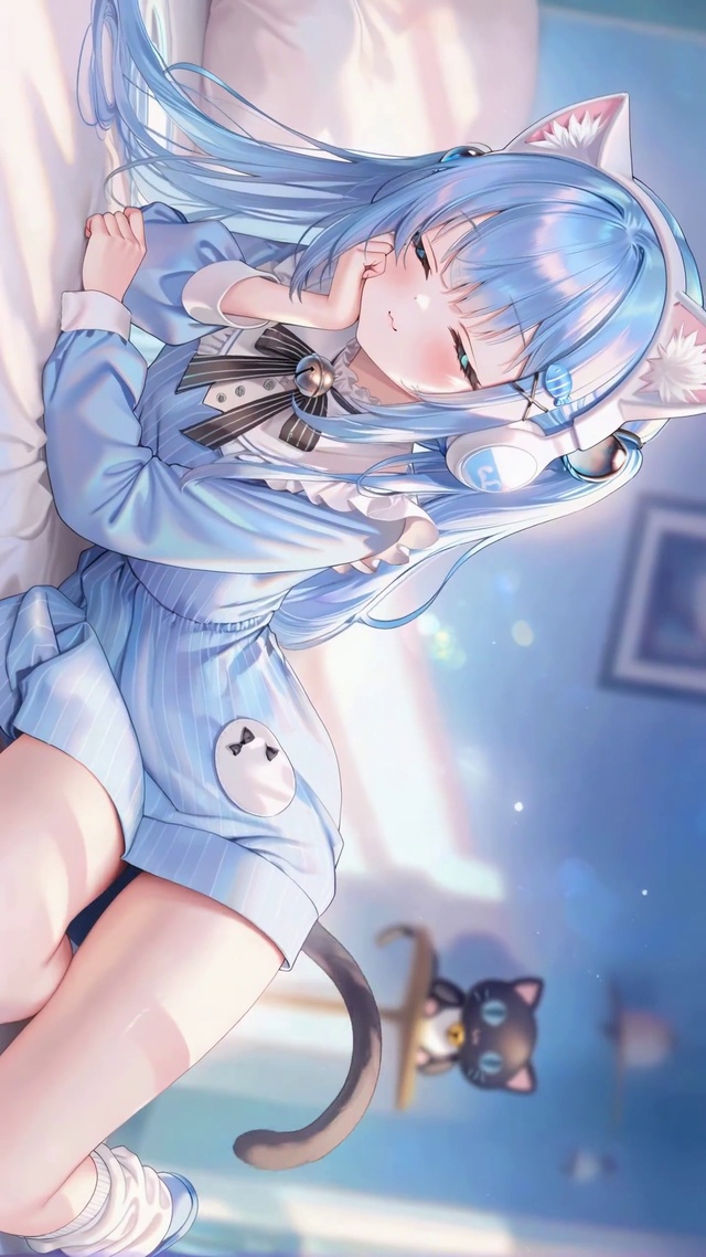 软萌猫耳萝莉