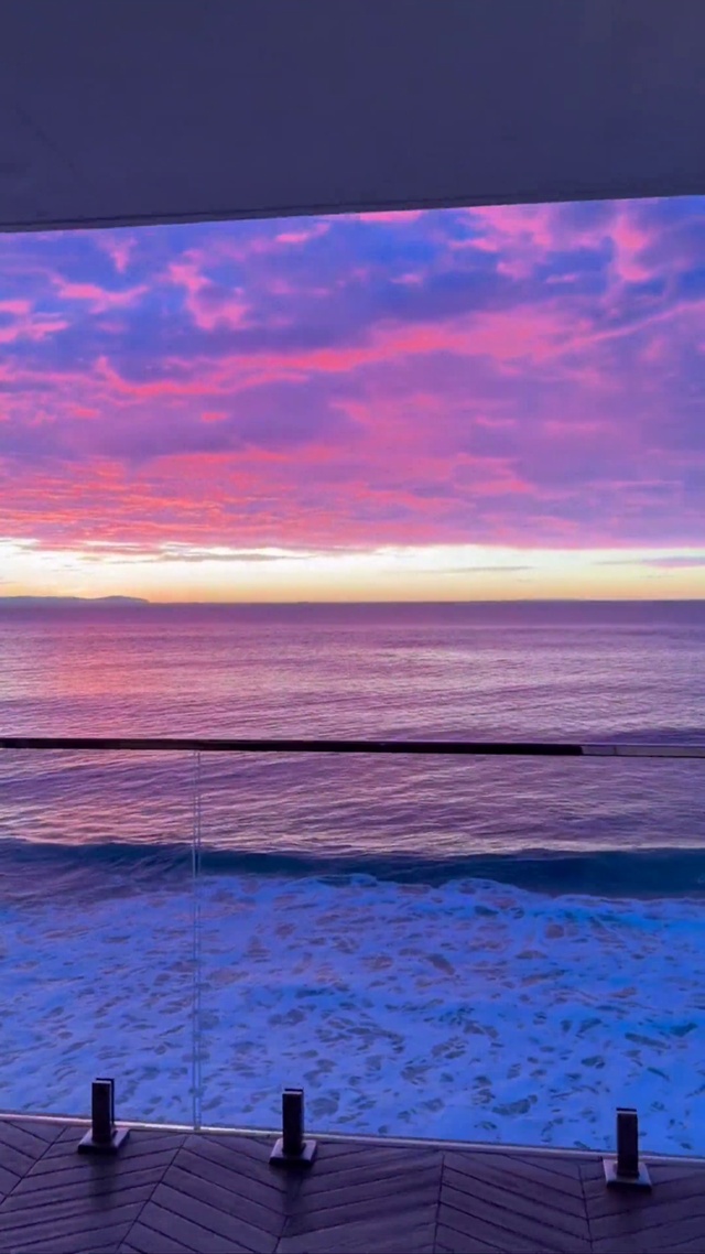 浪漫的海上晚霞