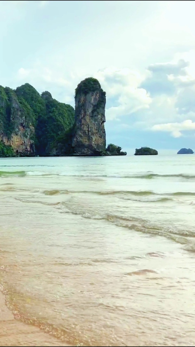 治愈沙滩海浪 4K