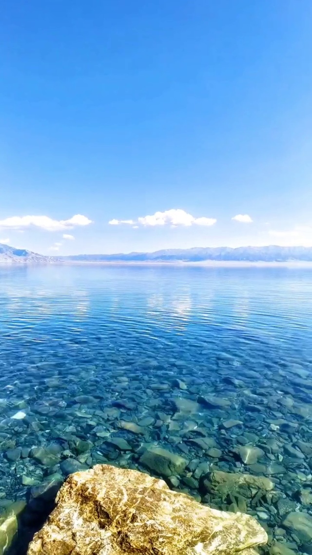 赛里木湖