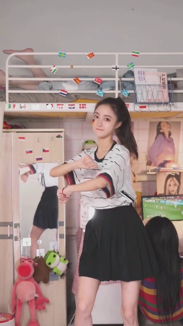 足球宝贝