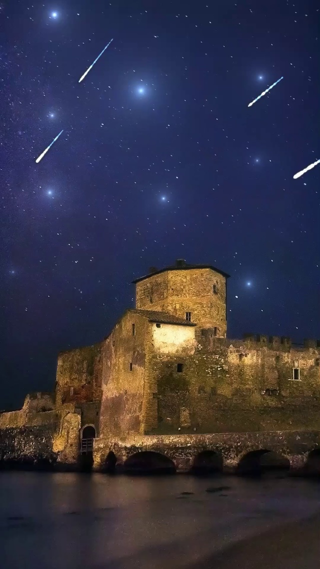 4K城堡流星