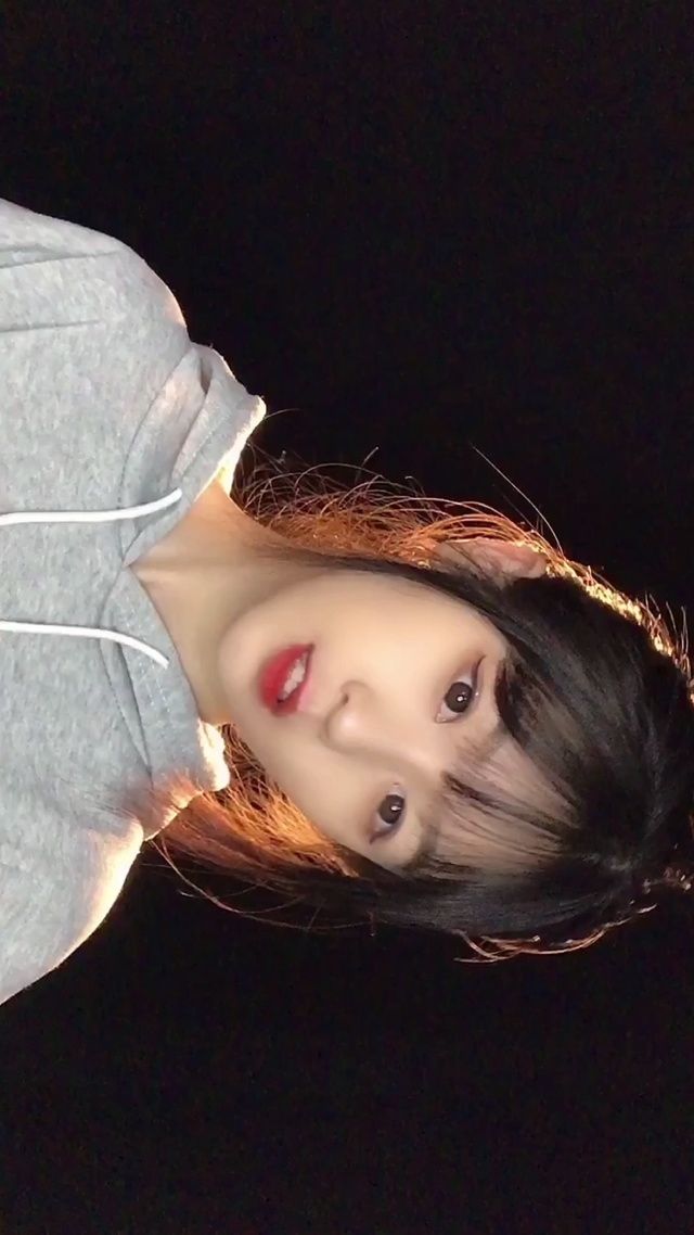 横屏小姐姐