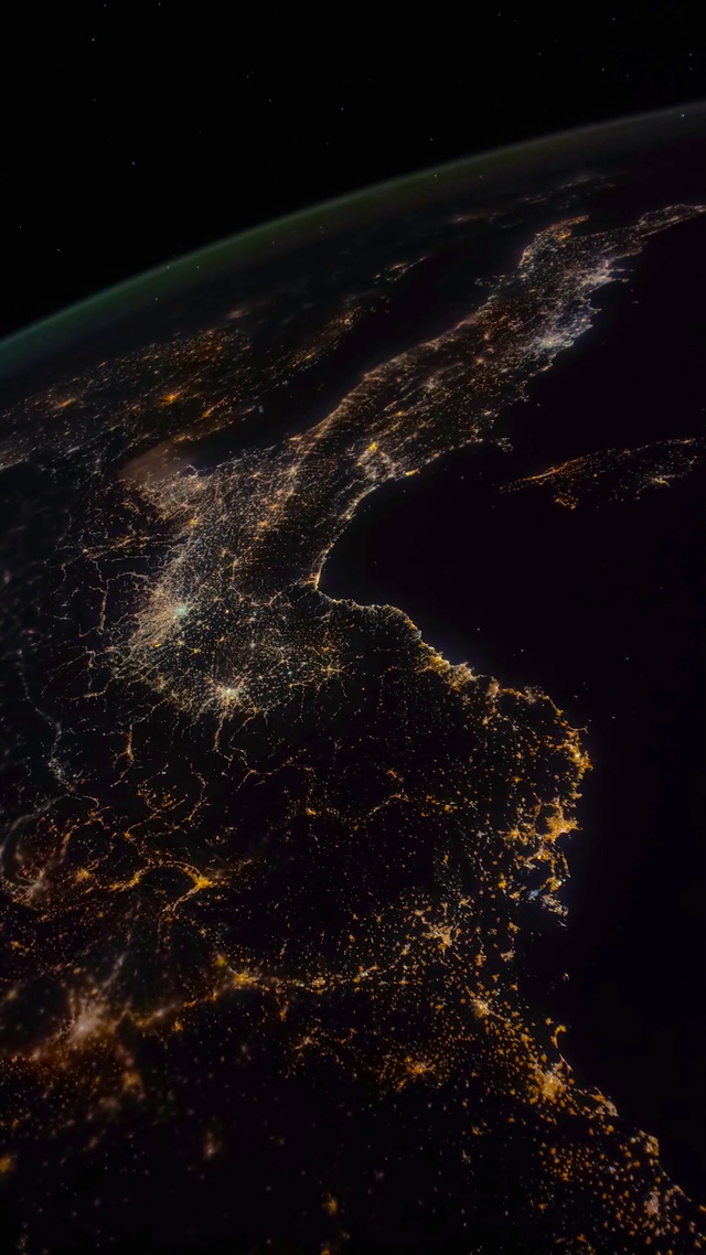 太空看地球城市夜景