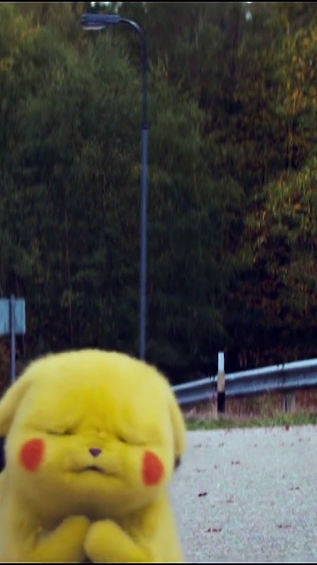 伤感的小皮卡丘