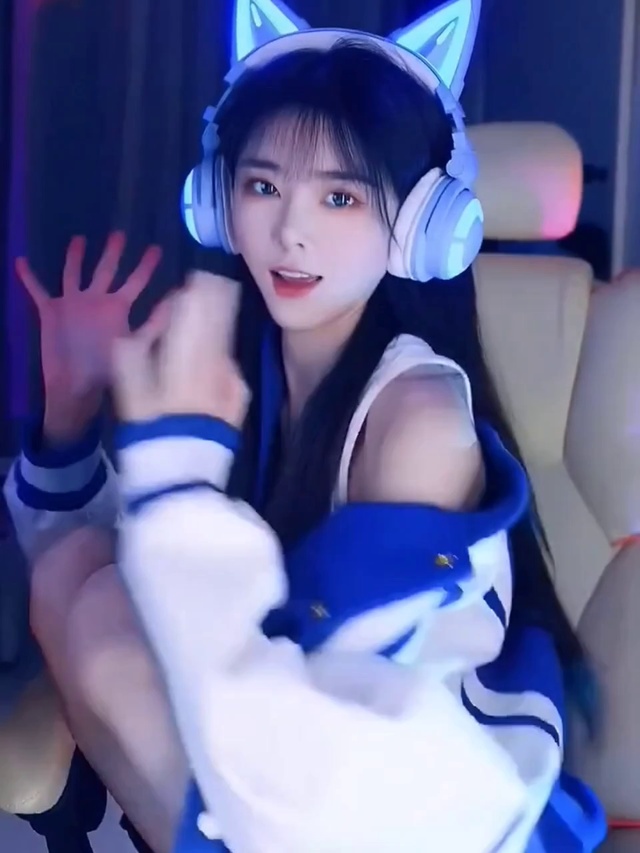  电竞少女