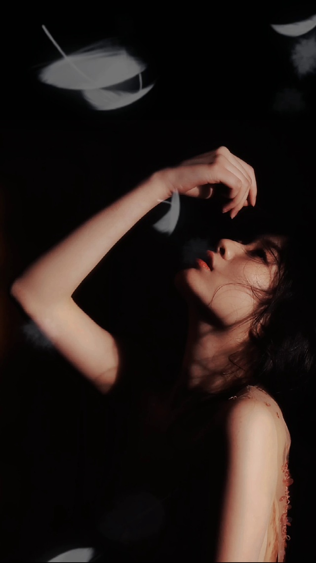 点头像看更多-135号作品