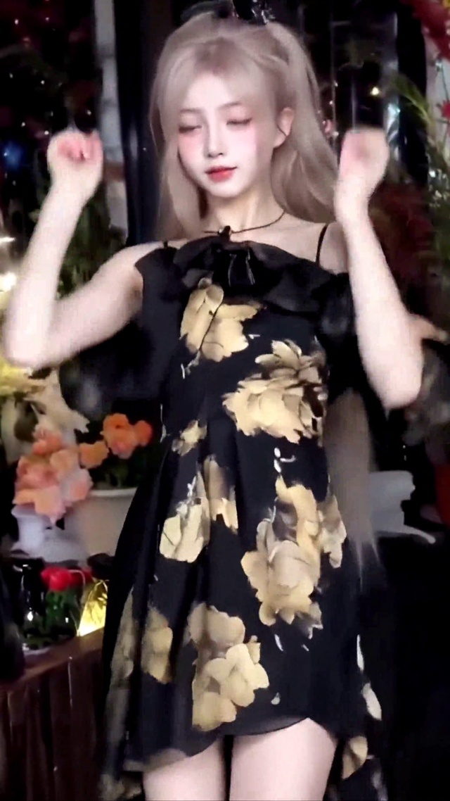 跳舞的女孩