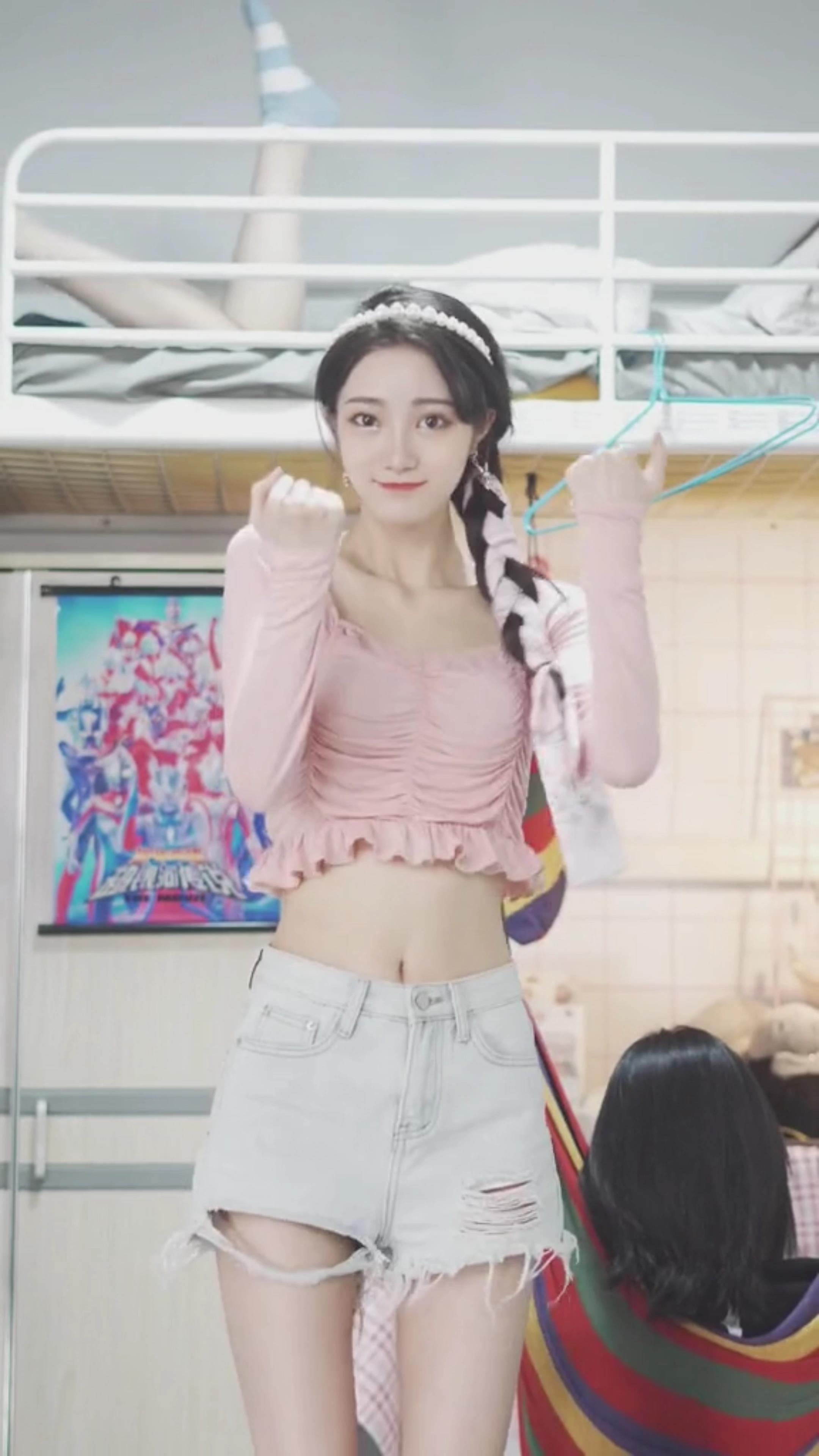 宿舍老婆的日常