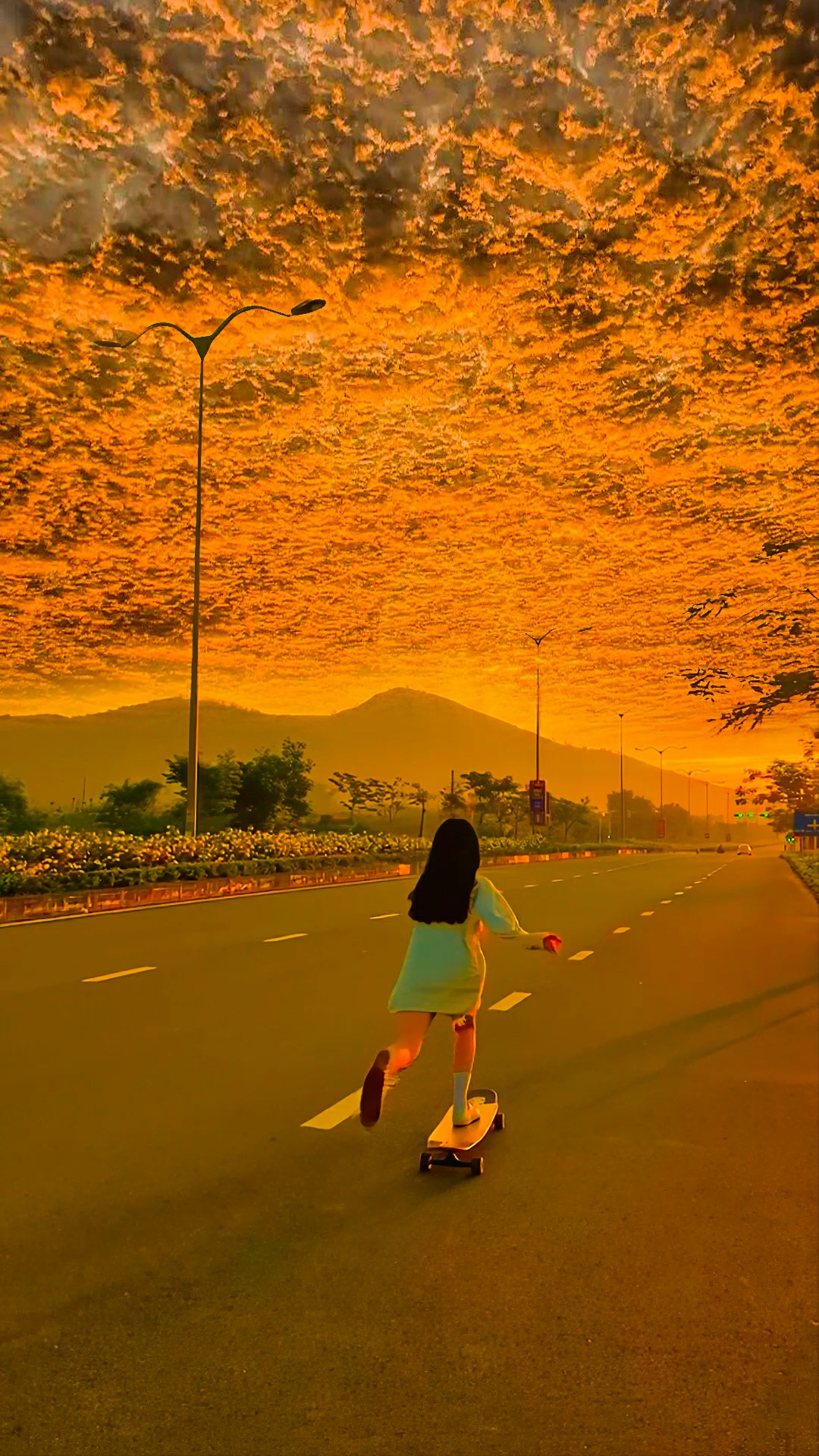 滑板少女