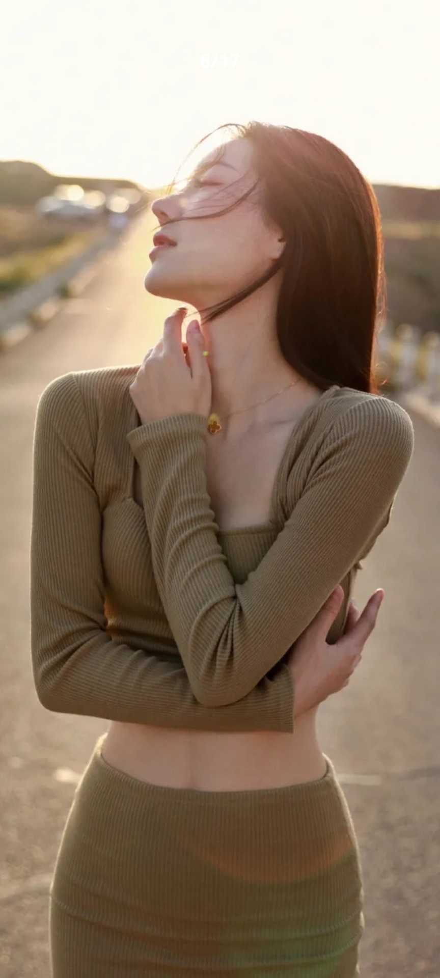 夕阳下美女①（点关注，不迷路）