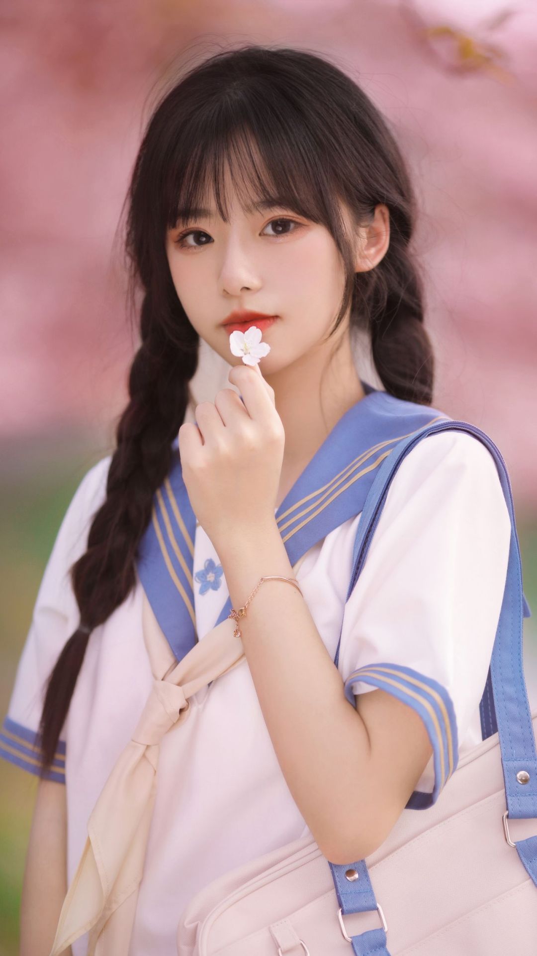 青春美少女微信背景图片大全