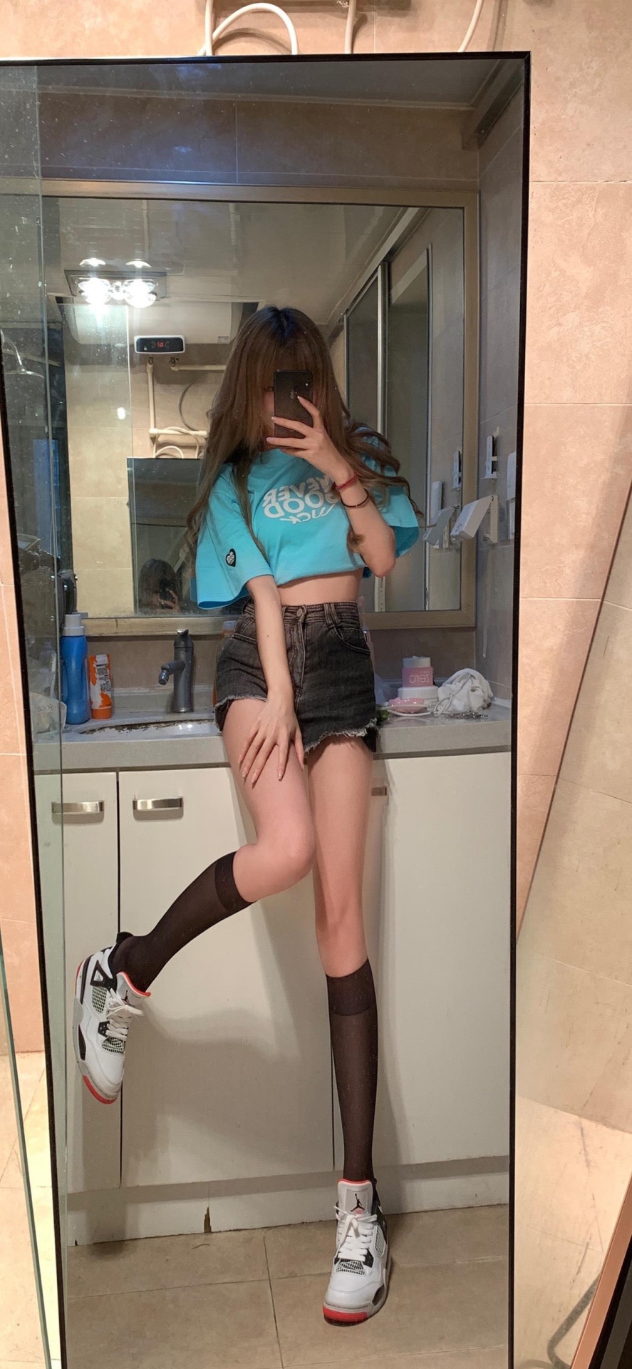 美女愛自拍003屏保圖片