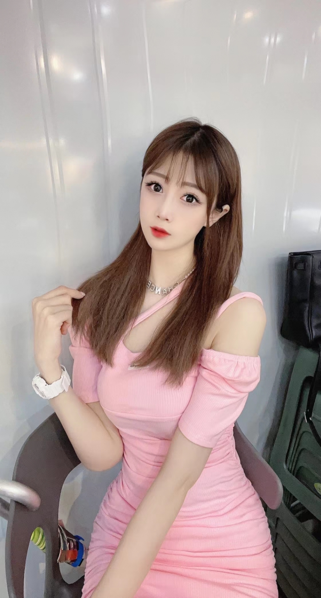 屏幕圖片手機高清壁紙美女