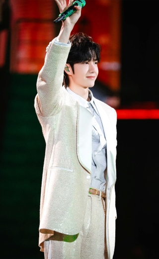 王一博手机壁纸