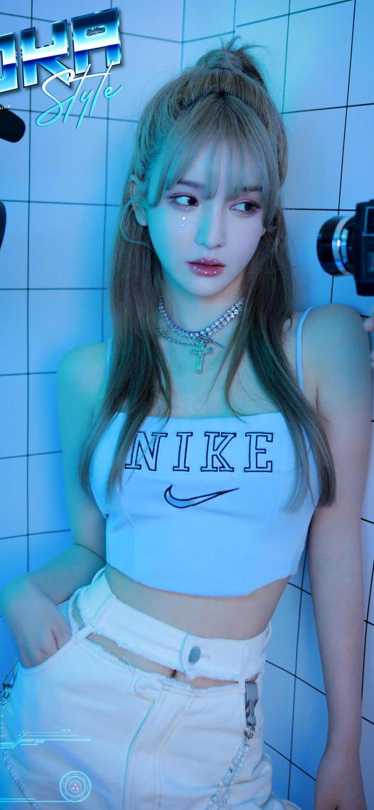 美女
