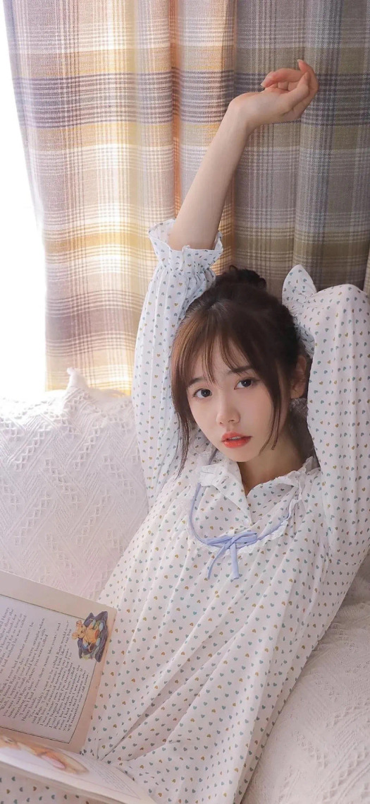 美女小姐姐