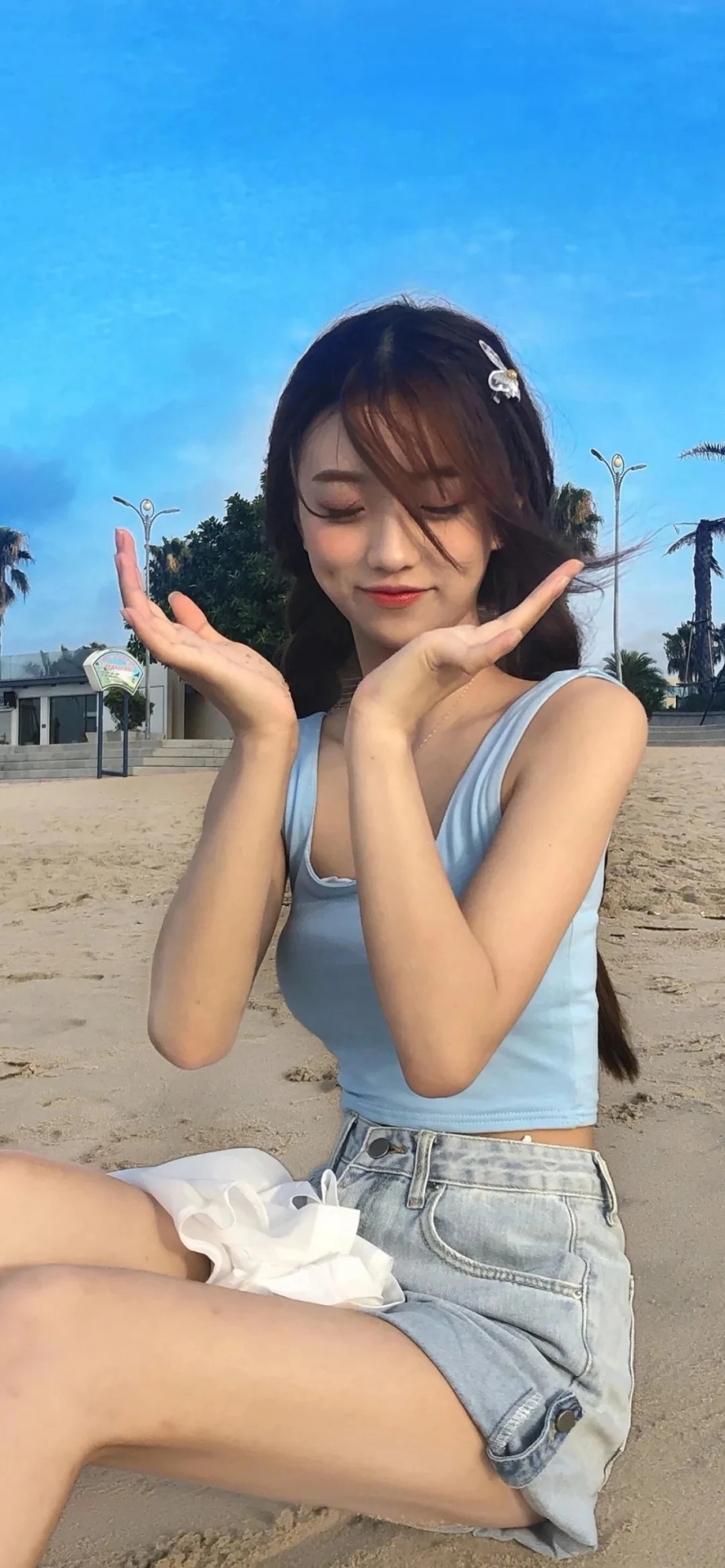 小姐姐屏保图片