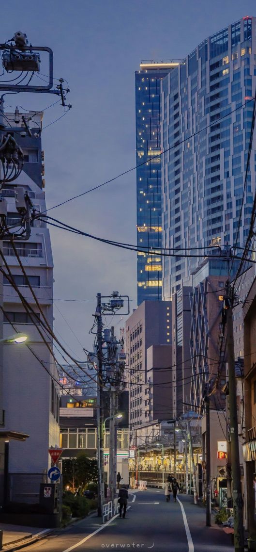 微信聊天背景夜晚的街道