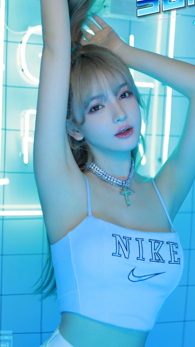 美女