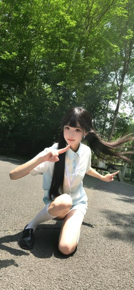 美女