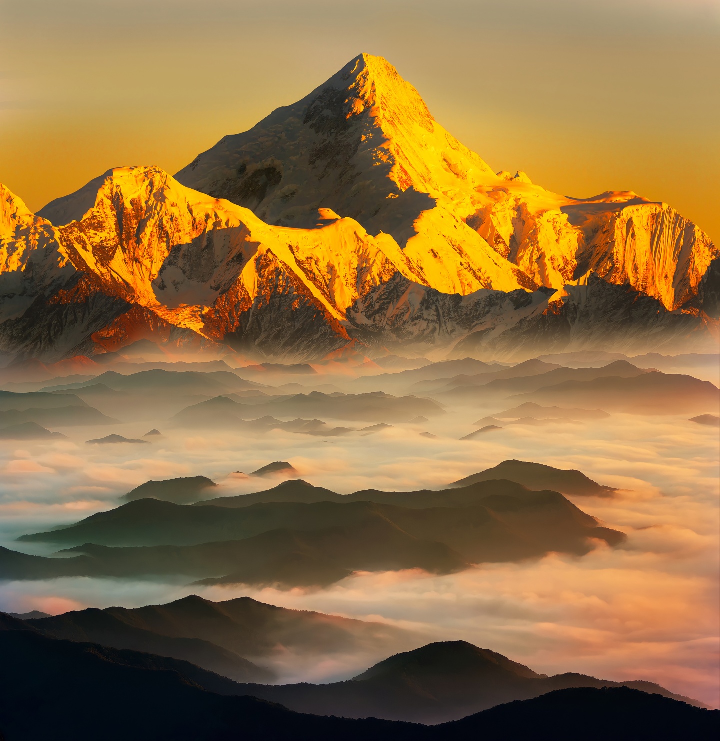 日照金山