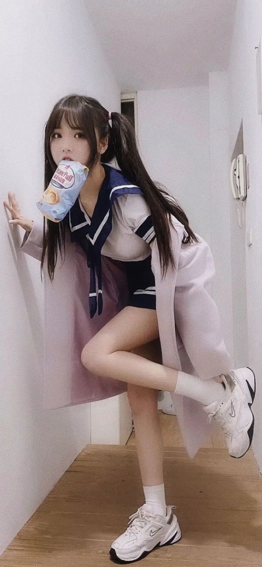 萝莉小姐姐微信主页背景