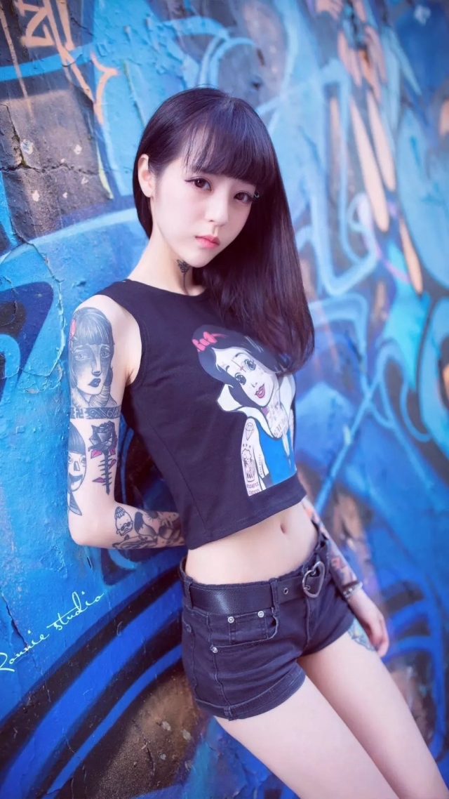 美女